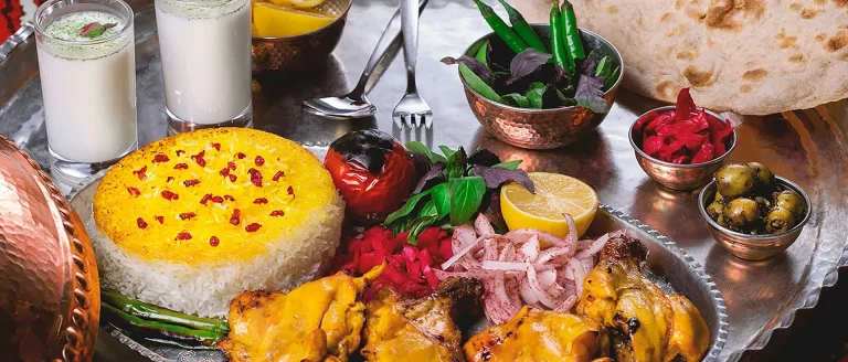 نمونه لندینگ سفرهٔ مادربزرگ